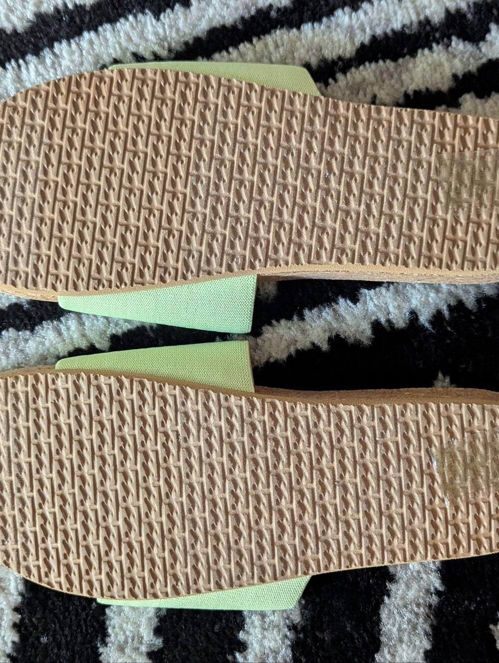 Billabong Cork Slide Sandals with Mint Strap - Picture 3 of 3
